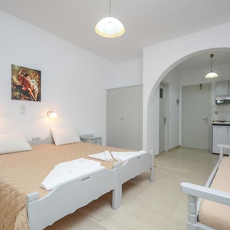 Golden Beach Studios Down Town Naxos City Exterior photo