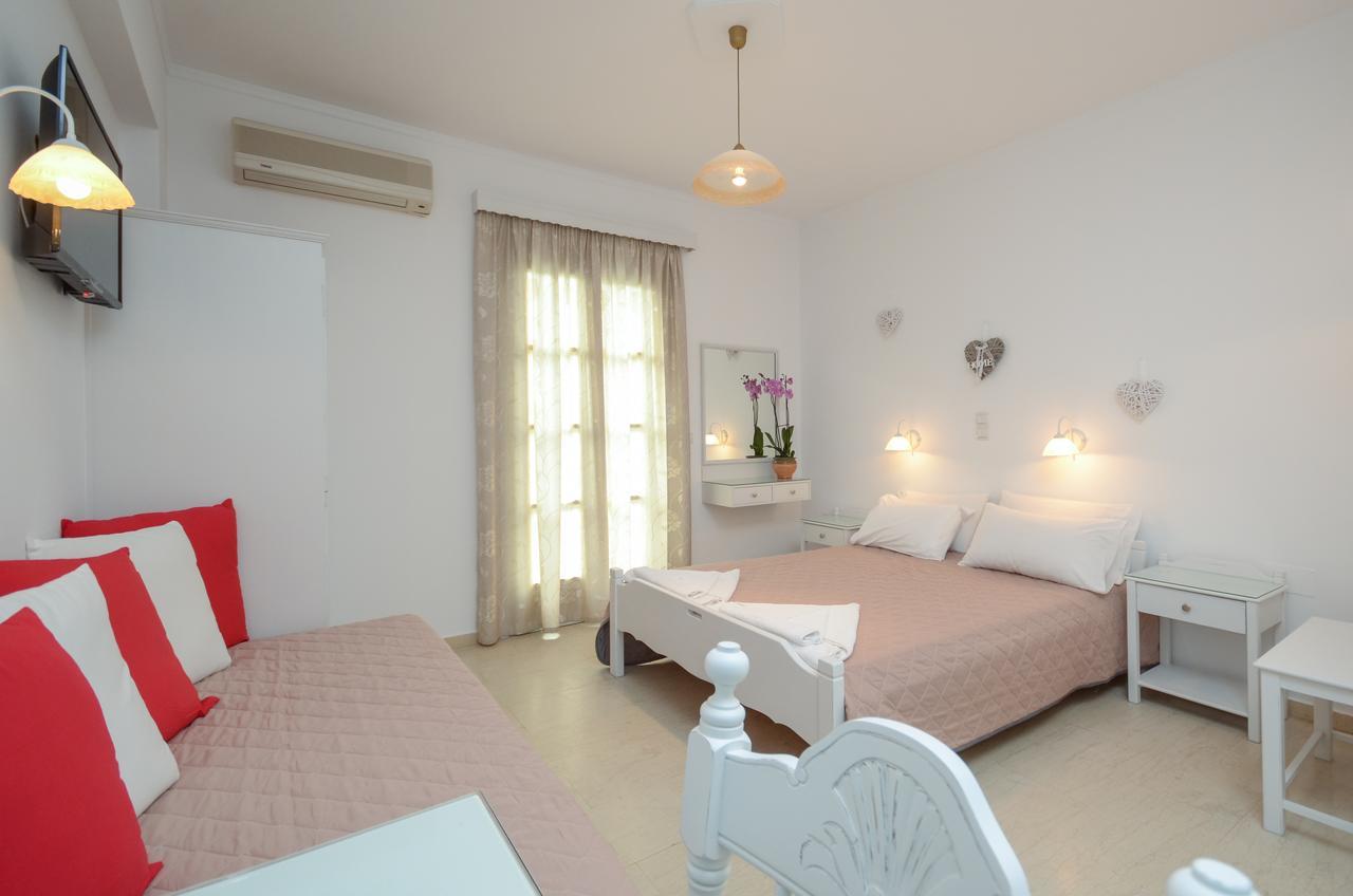 Golden Beach Studios Down Town Naxos City Exterior photo
