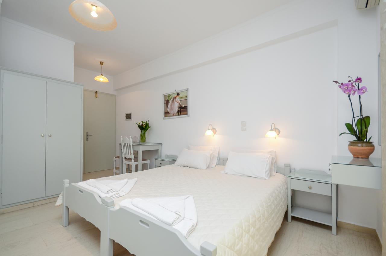 Golden Beach Studios Down Town Naxos City Exterior photo