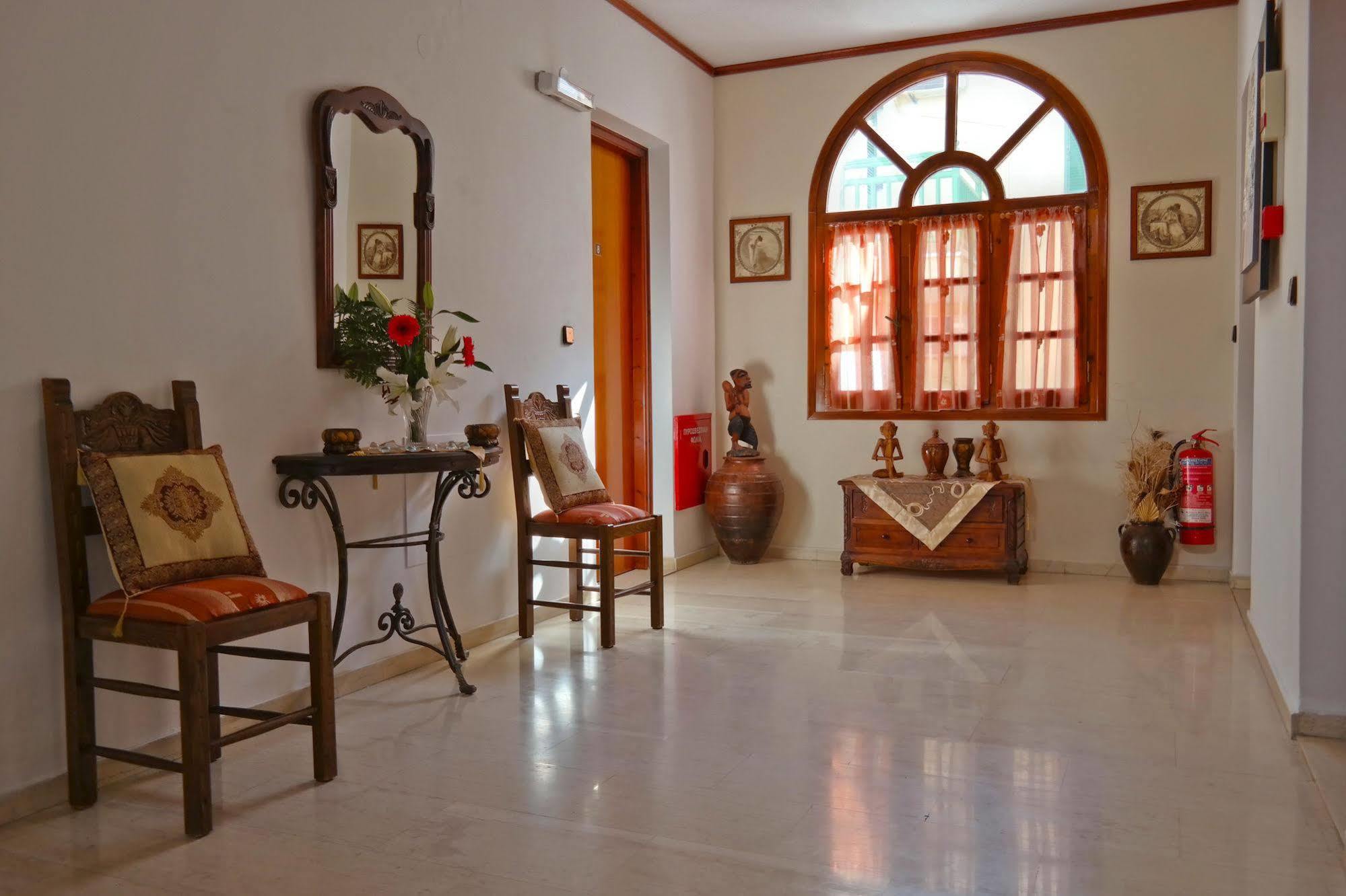 Golden Beach Studios Down Town Naxos City Exterior photo